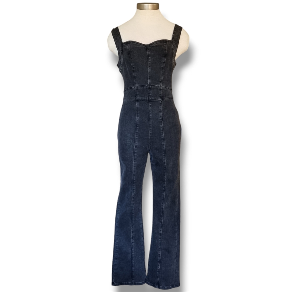 Justify sexy form-fitting flare denim jumpsuit size small